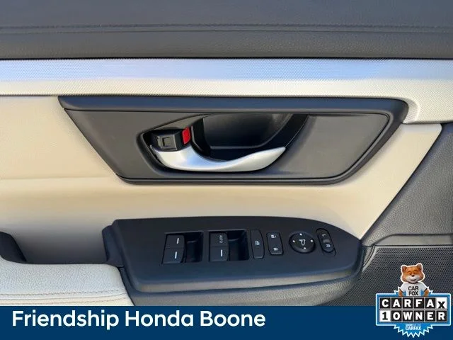 Used 2020 White Honda LX image 15