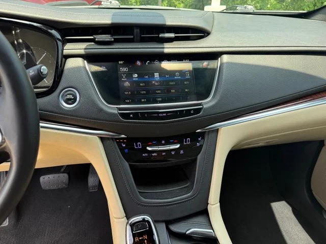 Used 2018 Blue Cadillac Premium Luxury image 15