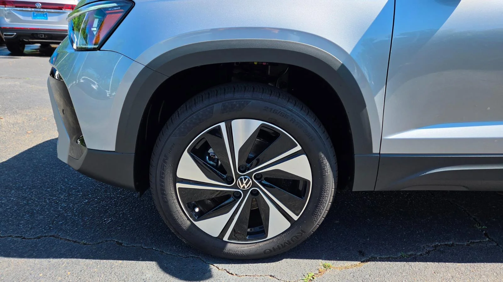 2025 Volkswagen Taos SE - Photo 15