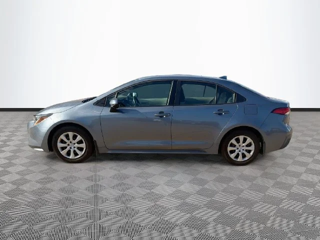 Used 2026  Toyota LE image 5