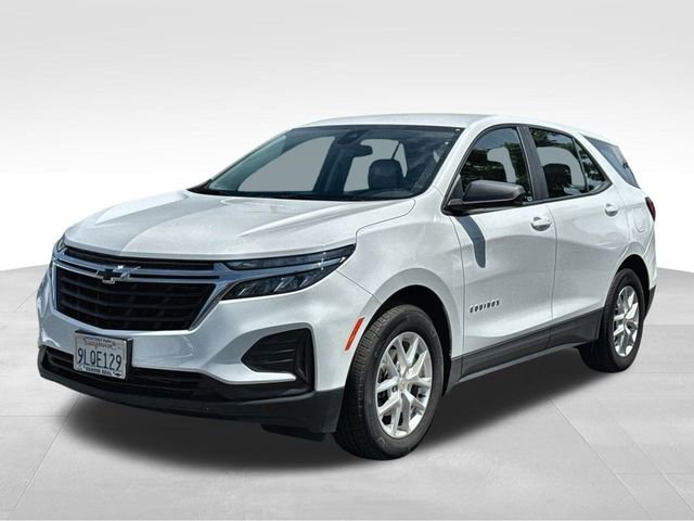 2024 Chevrolet Equinox LS's photo