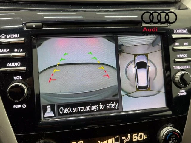 Used 2015 Gray Nissan SL image 20