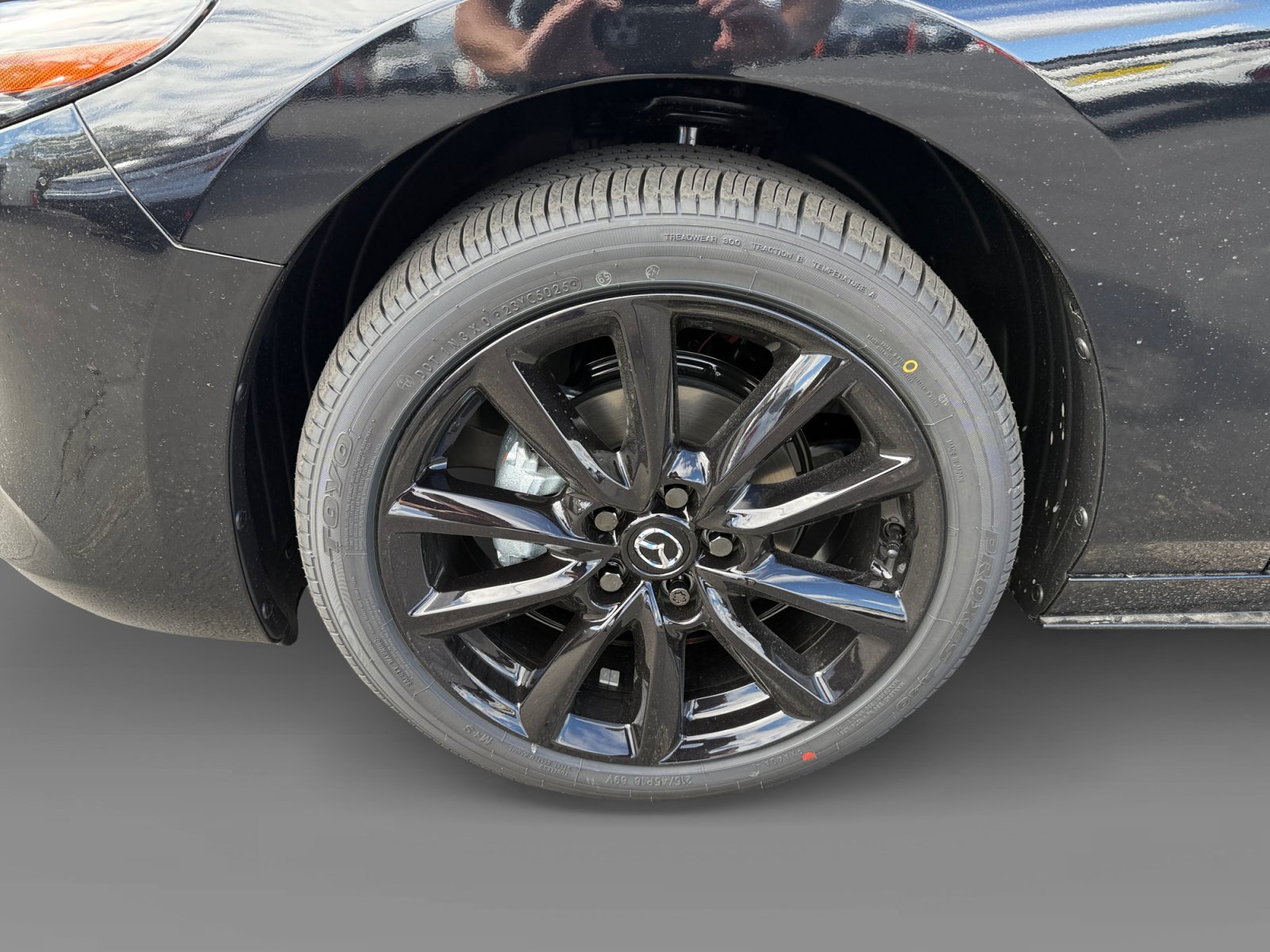 2026 Mazda Mazda3 Premium - Photo 9