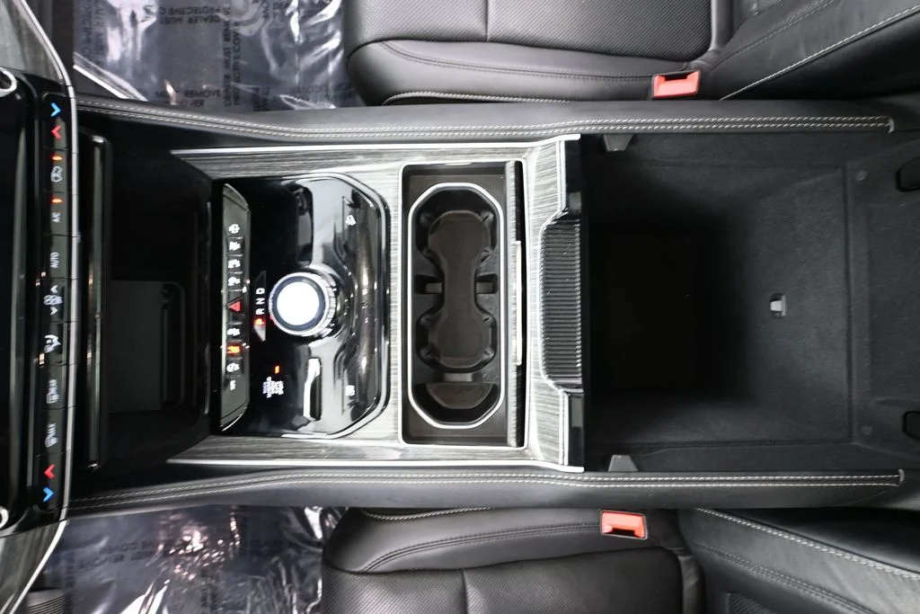 Certified Used 2022 Gray Jeep Series III image 33