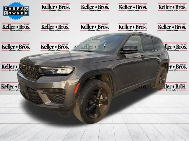 Used 2023 Gray Jeep Altitude X image 3