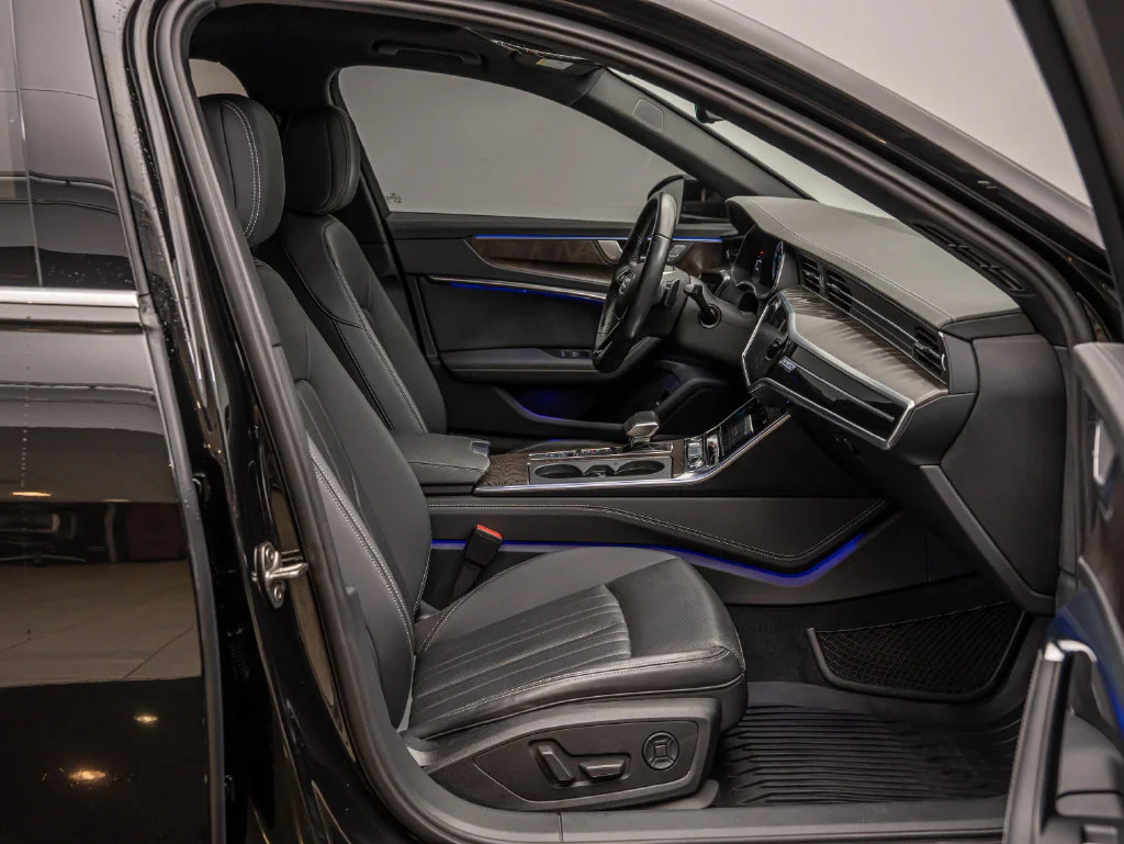 Used 2019 Brilliant Black Audi 3.0T Prestige image 27