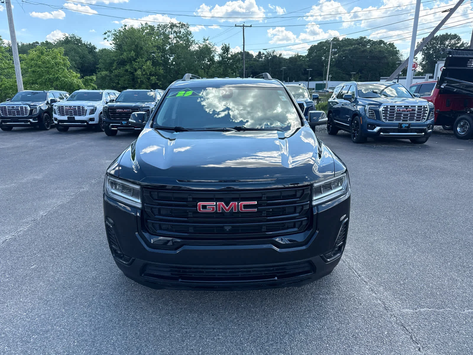 Used 2023 Ebony Twilight Metallic GMC SLT image 8