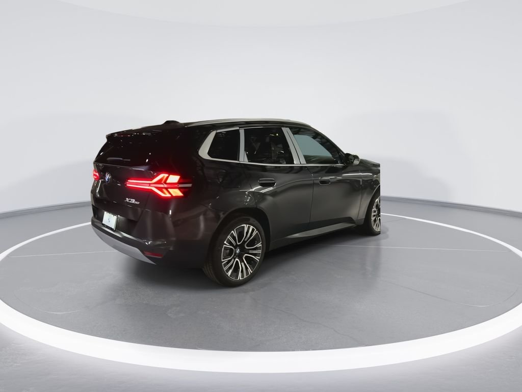 New 2026 Dark Graphite BMW 30 xDrive image 3