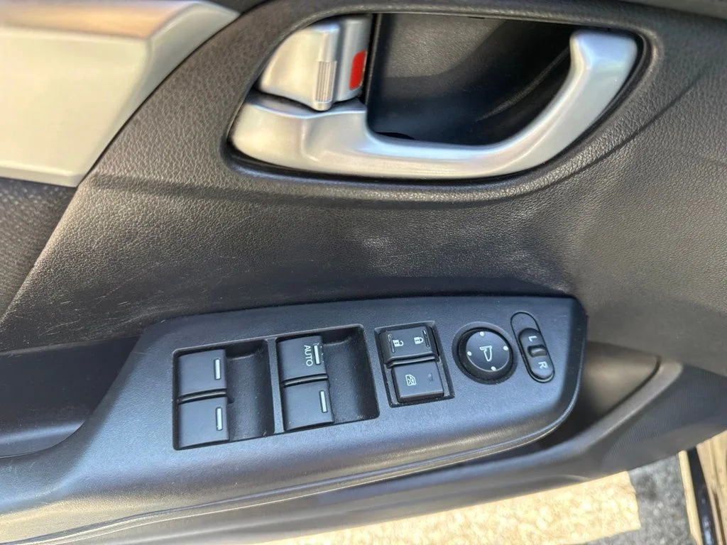 Used 2013 Gray Honda EX image 11
