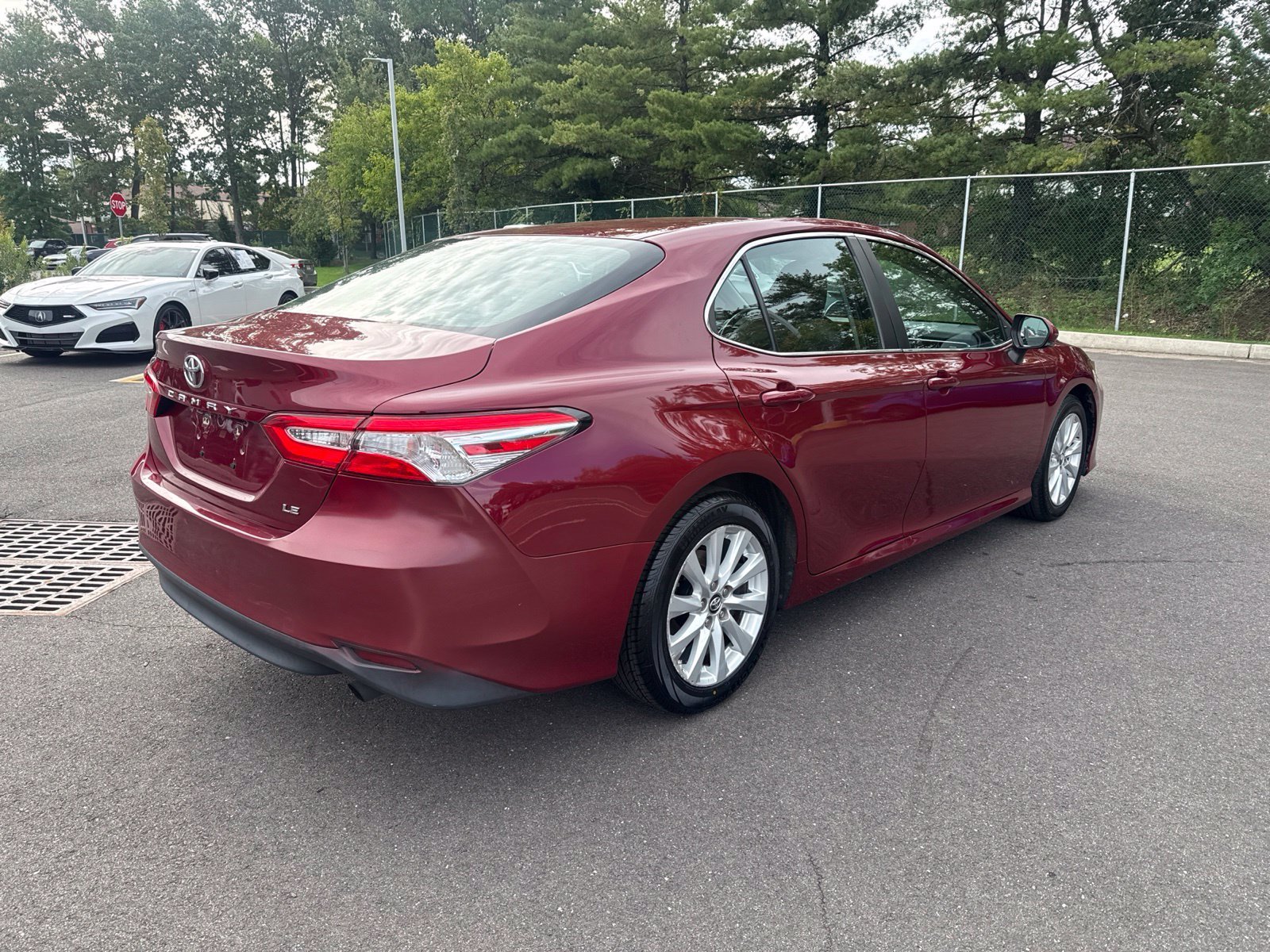 Used 2018 Red Toyota LE image 5