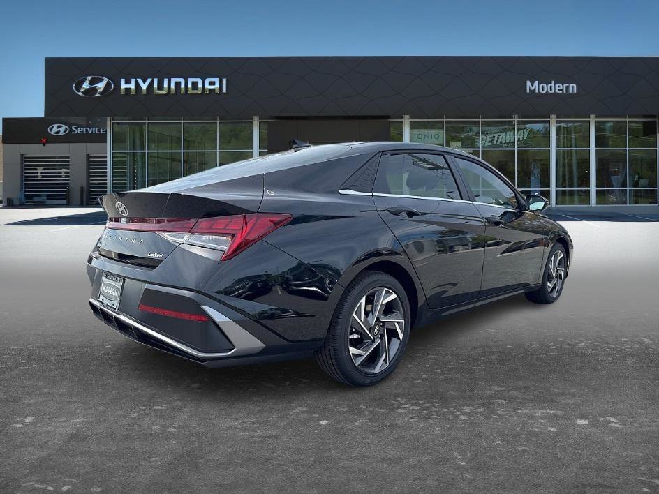 New 2026 Abyss Black Hyundai Limited image 3