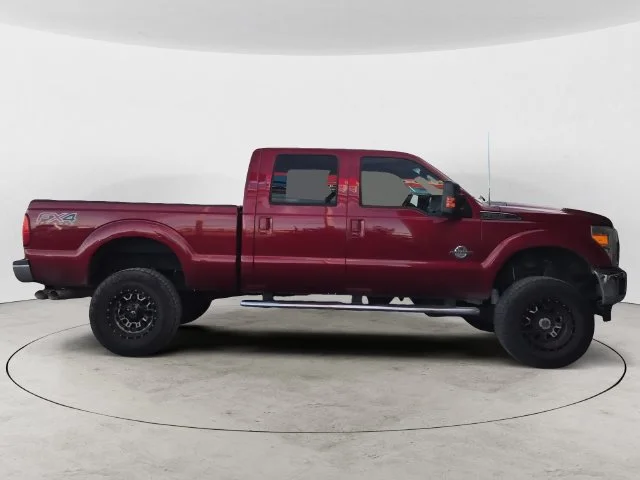 Used 2014 Red Ford Lariat image 4