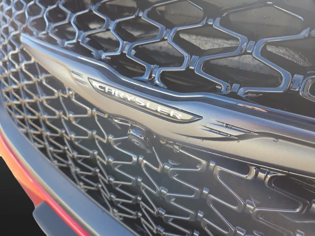 New 2026 Red Hot Pearl-Coat Exterior Paint Chrysler Select image 36
