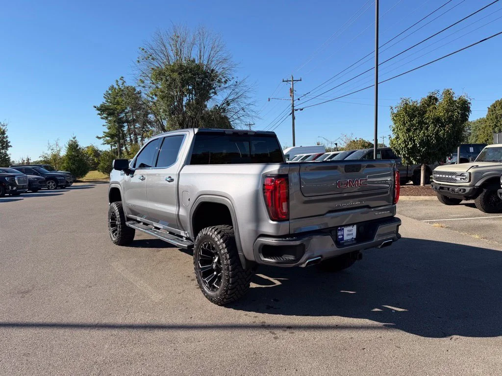 Used 2020 Gray GMC Denali image 5