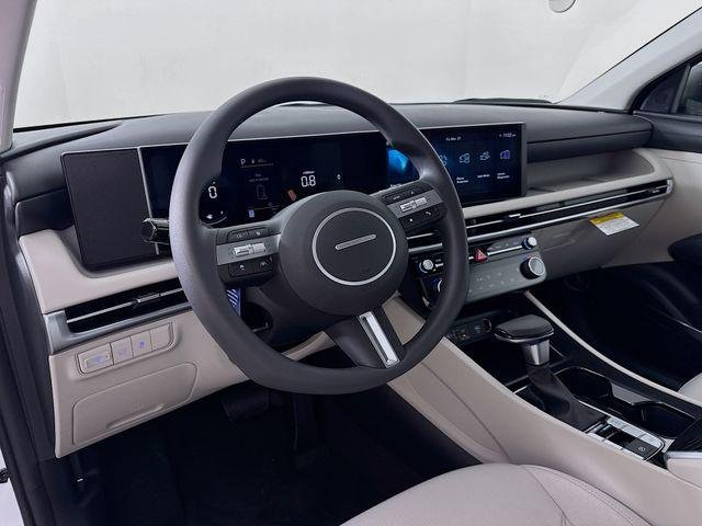 New 2026 White Hyundai SEL FWD image 11