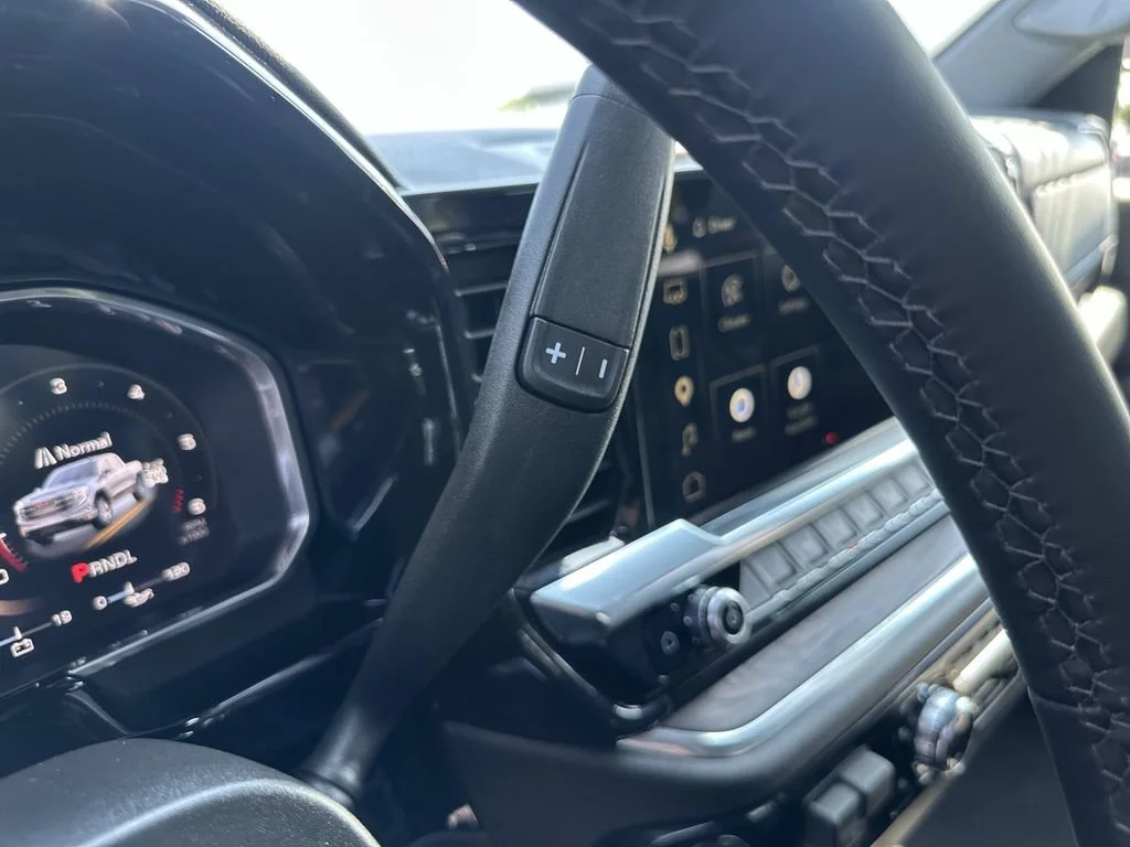 Certified Used 2026 Summit White GMC SLT image 14