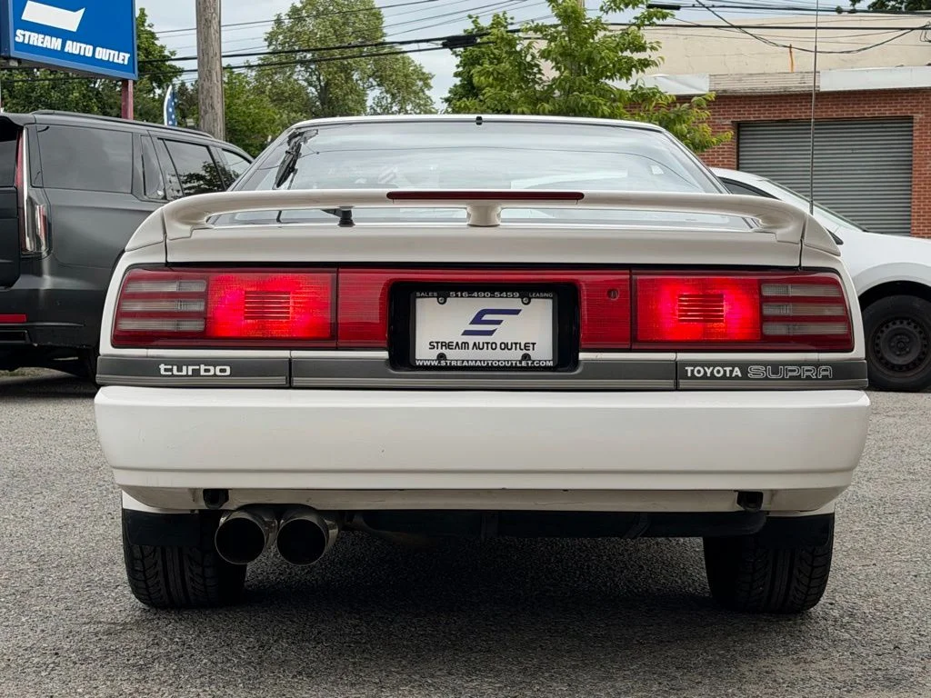 Used 1989 White Toyota Turbo image 6