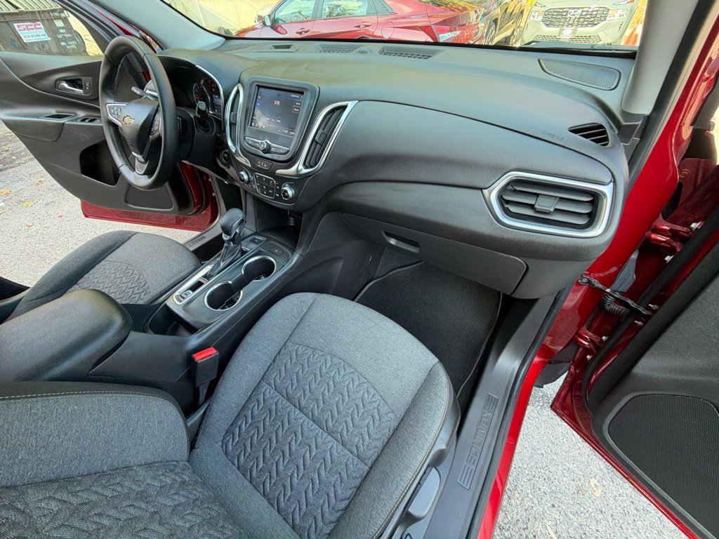 Used 2024 Red Chevrolet LT image 30