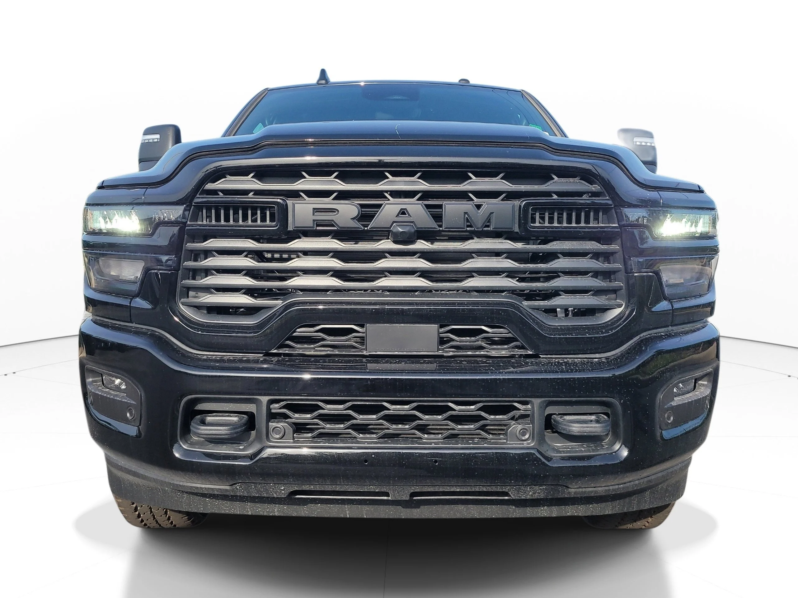 New 2026 Diamond Black Crystal Pearlcoat Ram Big Horn image 3