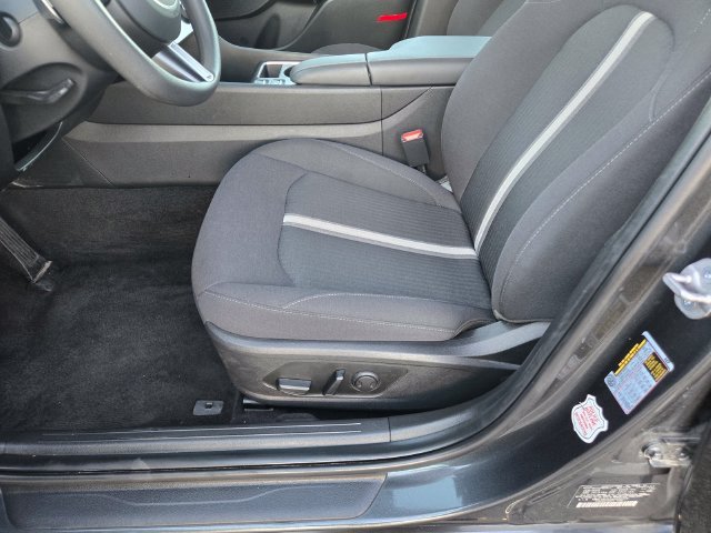 Used 2025 Gray Hyundai SEL image 16