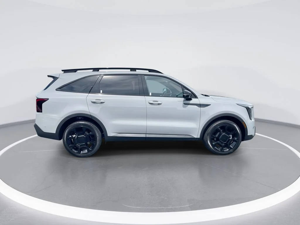 Used 2025 Gray Kia X-Line SX Prestige image 9