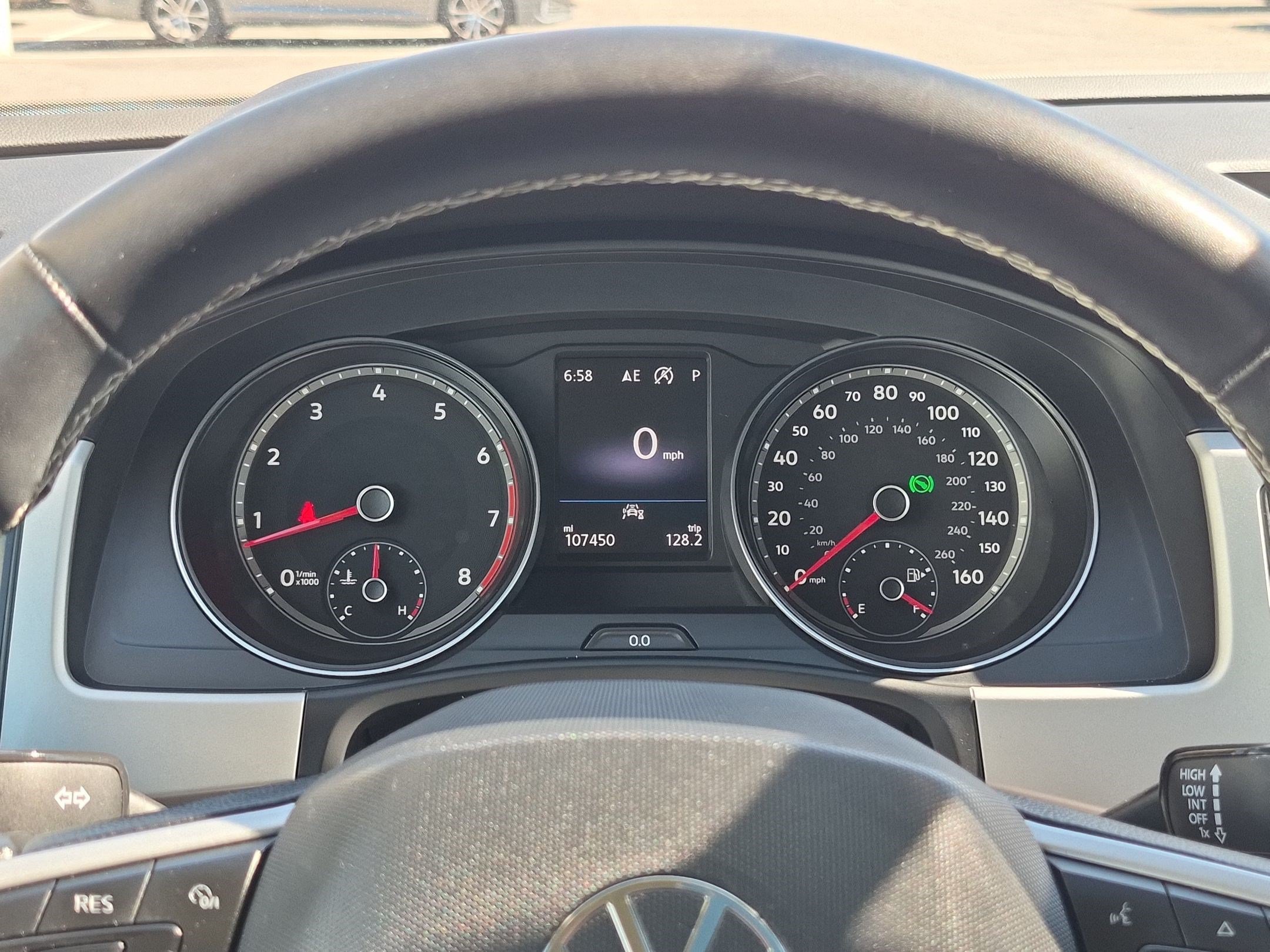 Used 2021 Pure White Volkswagen 3.6L V6 SE w/Technology image 20