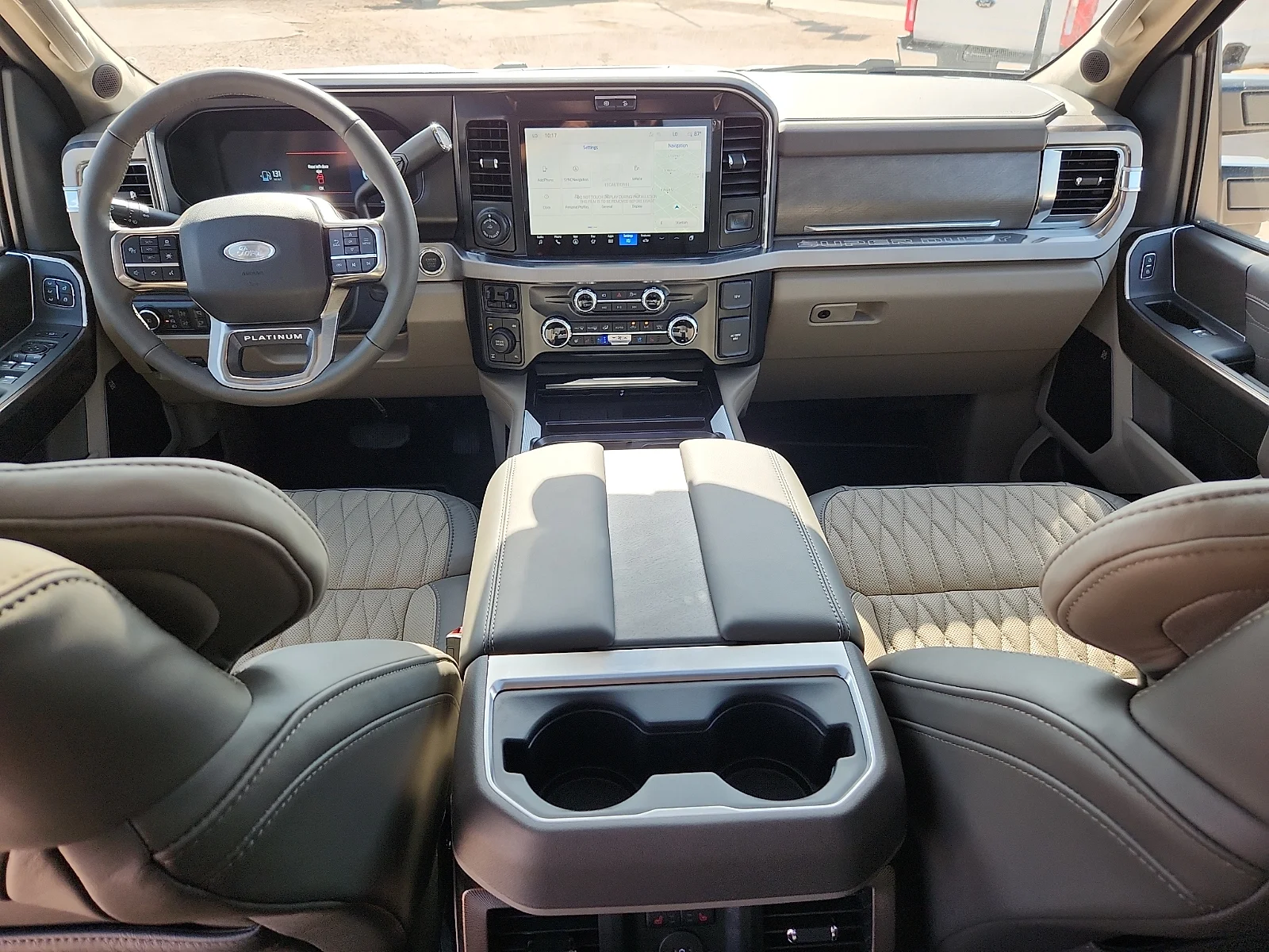 New 2026 Glacier Gray Metallic Tri-Coat Ford Platinum image 13