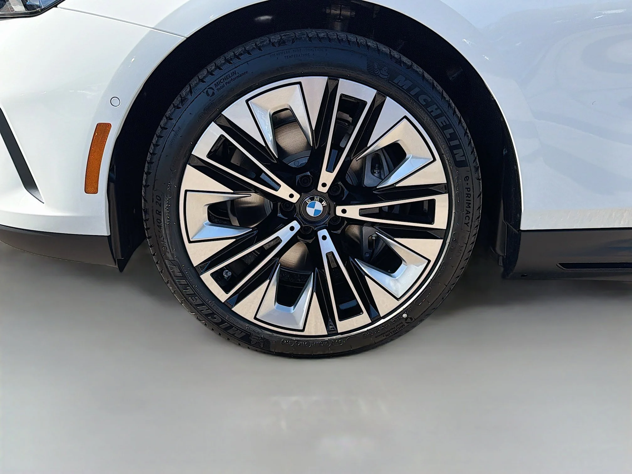 New 2026 Alpine White BMW eDrive40 image 42