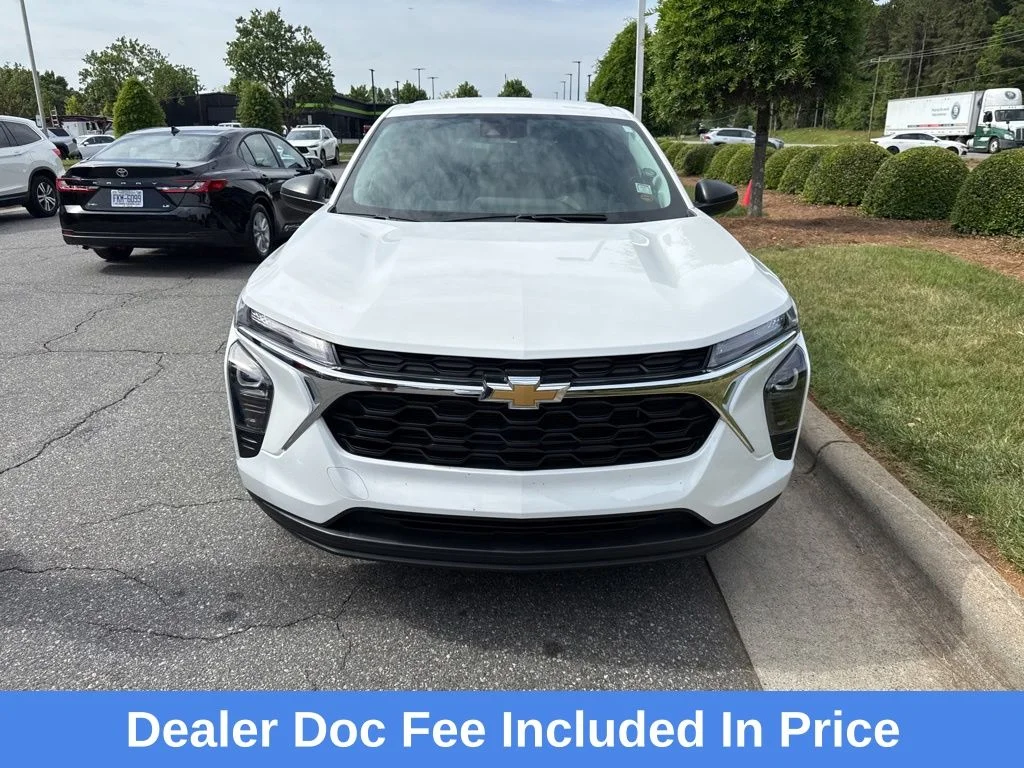 2024 Chevrolet Trax LS