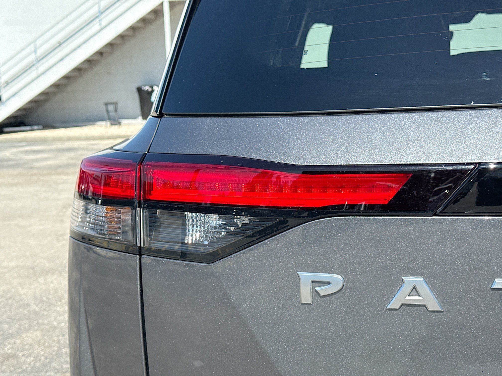 Used 2025 Gun Metallic Nissan Platinum image 10