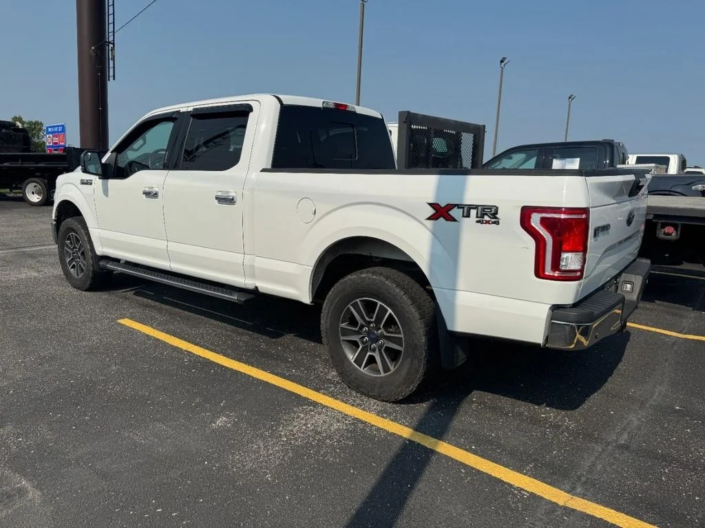 Used 2015 Oxford White Ford Lariat image 10