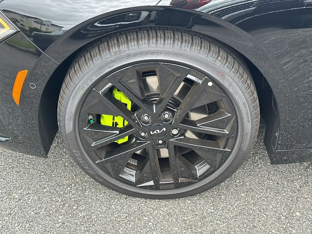 New 2026 Black Kia GT image 11