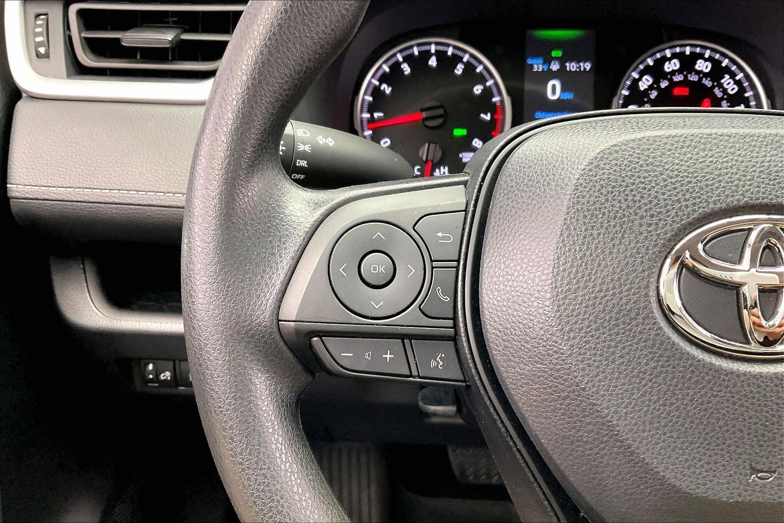 Used 2022 Silver Sky Metallic Toyota LE image 20