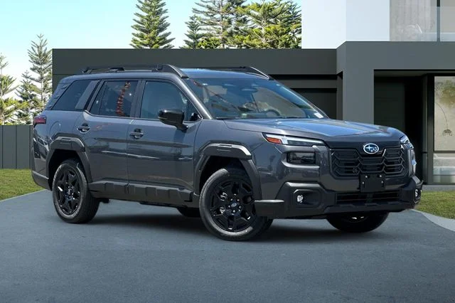 New 2026 MAGNETITE GRAY METALLIC Subaru Limited image 2