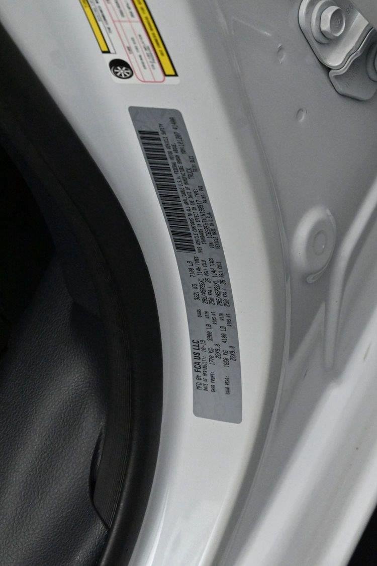 Used 2020 Ivory White Tri-Coat Pearlcoat Ram Limited image 46
