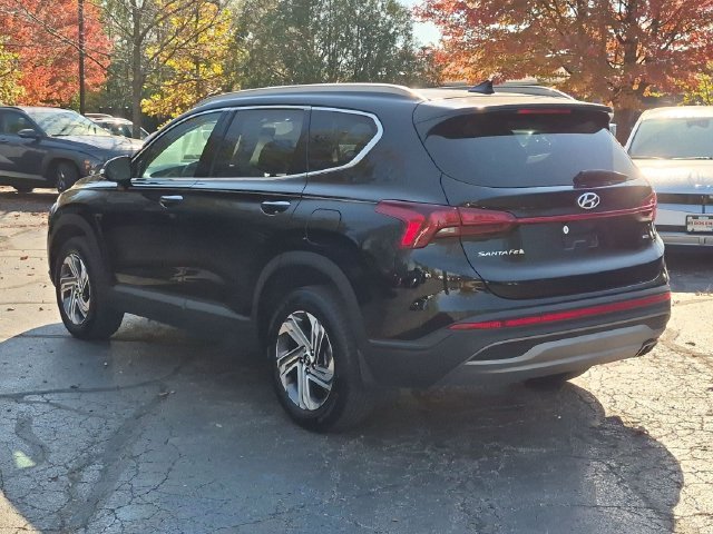 Used 2023 Black Hyundai SEL image 5