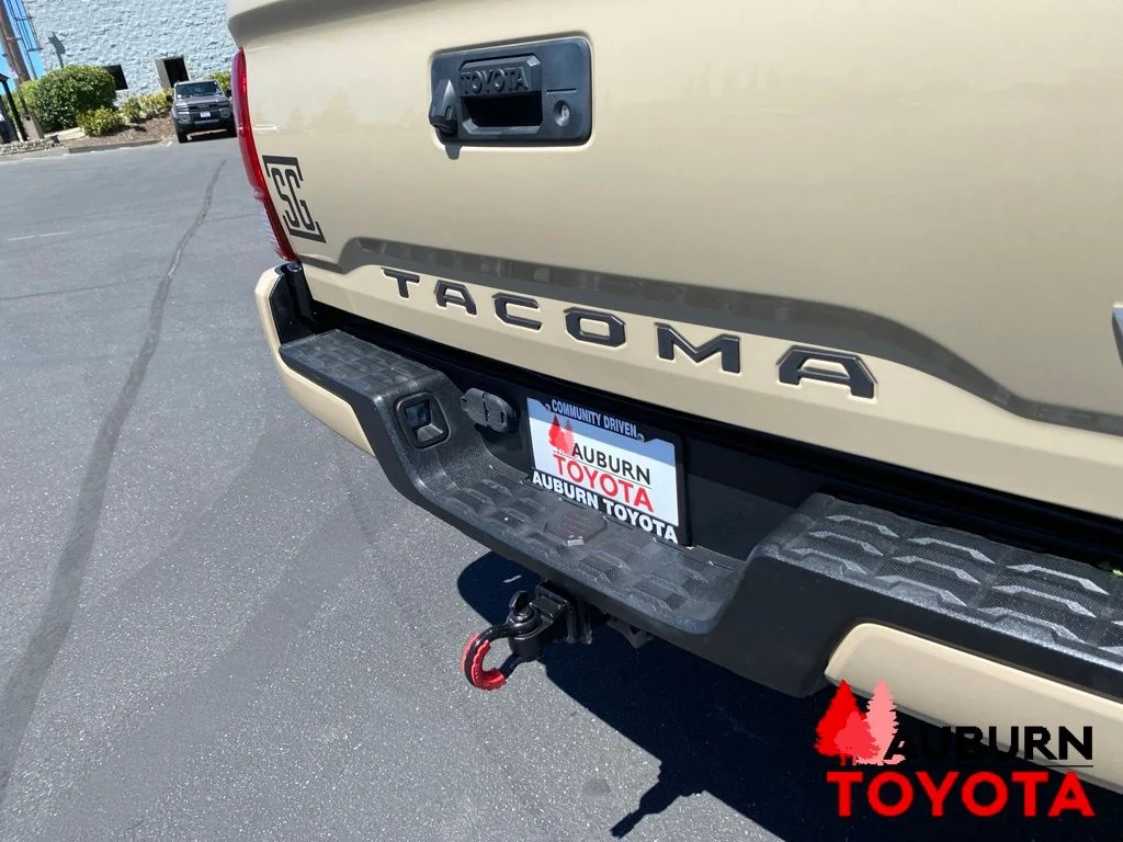 Used 2018 Quicksand Toyota TRD Sport image 12
