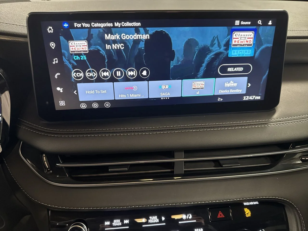 Certified Used 2026 Mineral INFINITI LUXE image 25