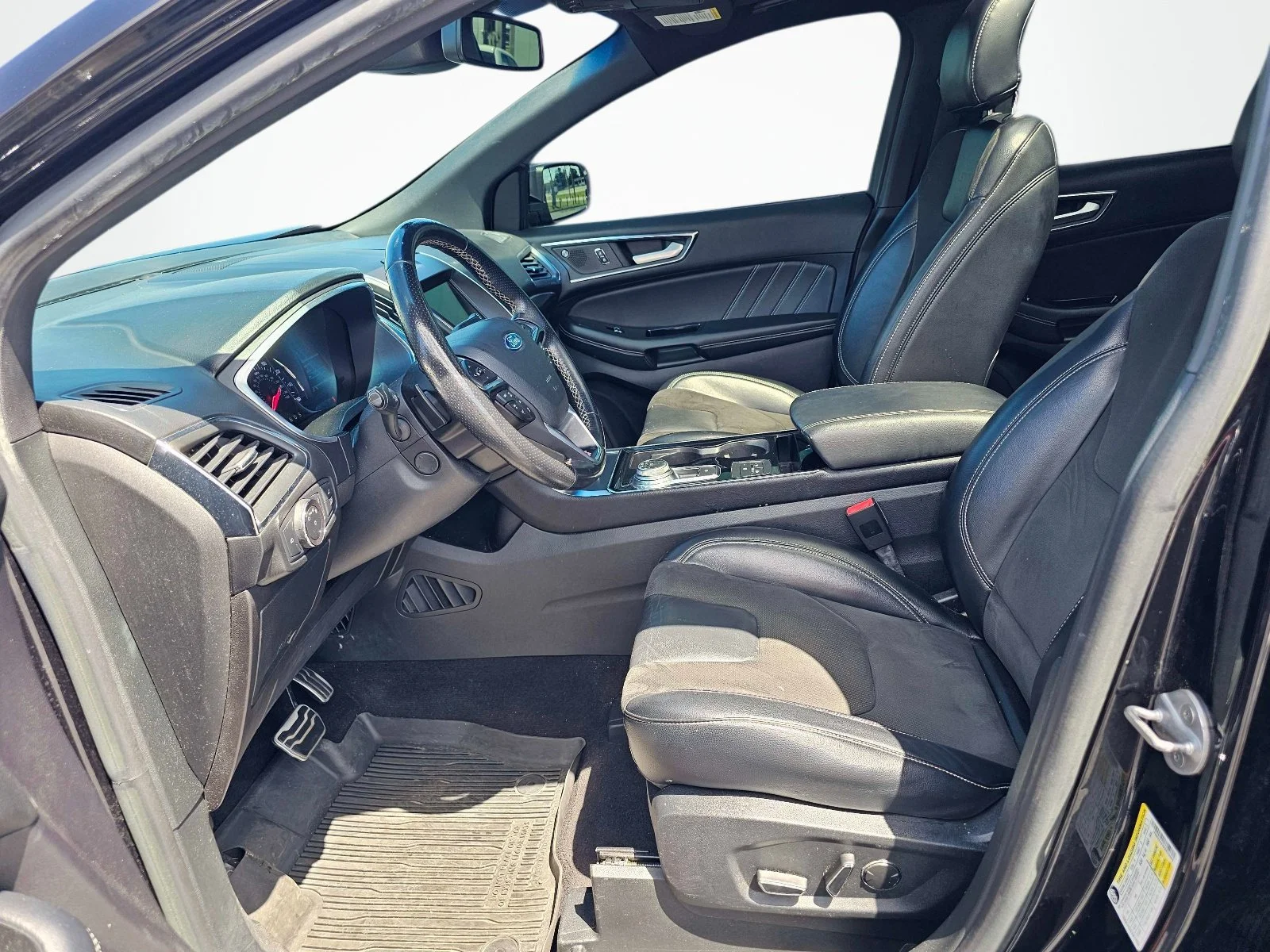 Used 2019 Black Metallic Ford ST image 17