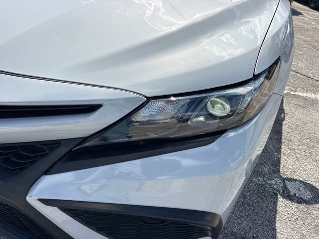 Used 2024 White Toyota SE image 18