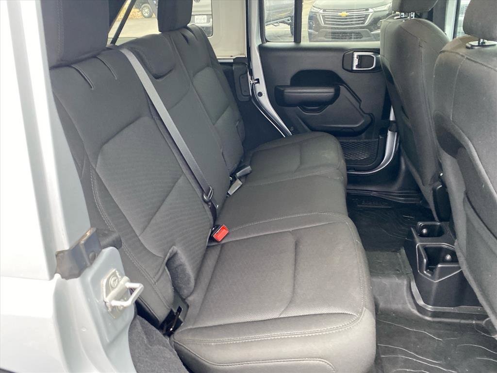 Used 2022 Silver Zynith Clearcoat Jeep Unlimited Sport S image 25