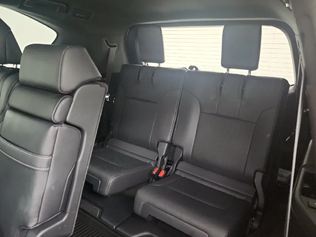 Used 2024 White Lexus 600 Luxury image 36