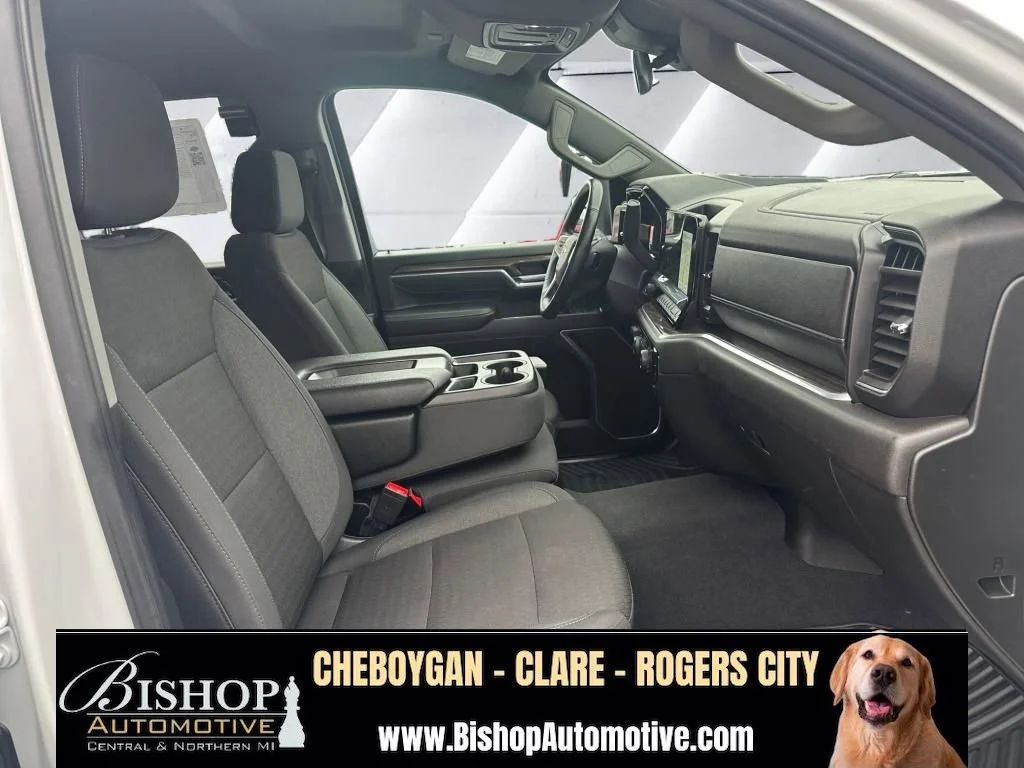 Pre-Owned 2025 Chevrolet Silverado 2500 HD LT Crew Cab image 26