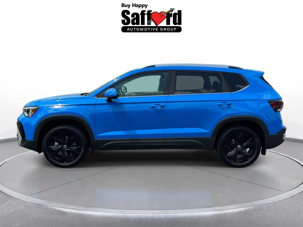Used 2025 Blue Volkswagen 1.5T SE image 5