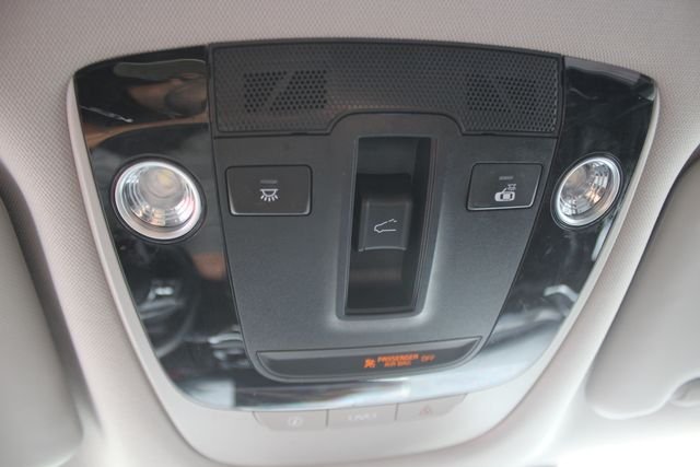 Used 2022 Gray Kia EX image 14