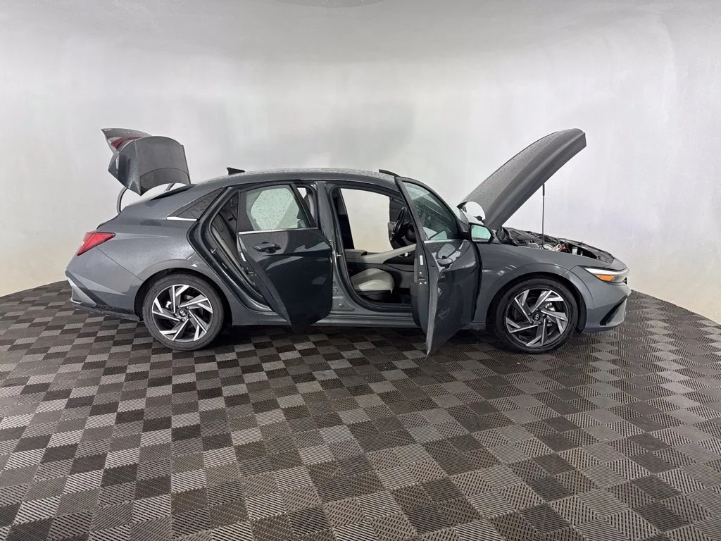 Used 2024 Gray Hyundai Limited image 14