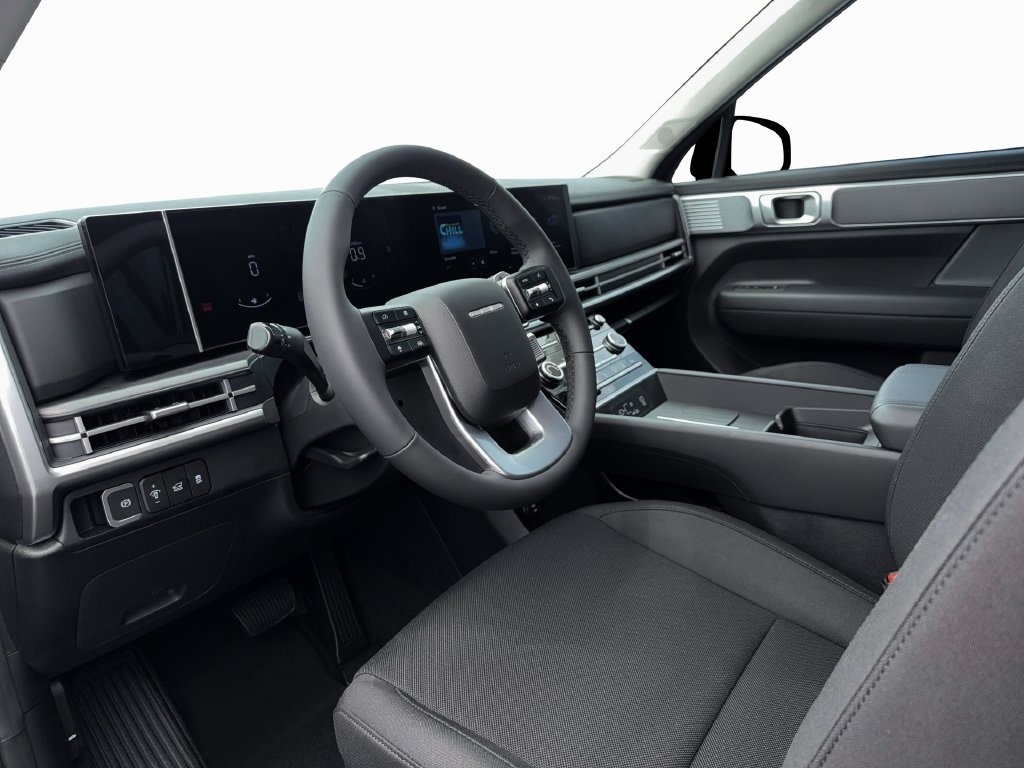 New 2027 White Hyundai SE image 21