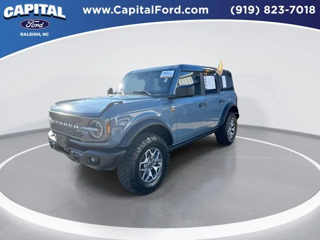 Used 2025 Gray Ford Badlands image 4
