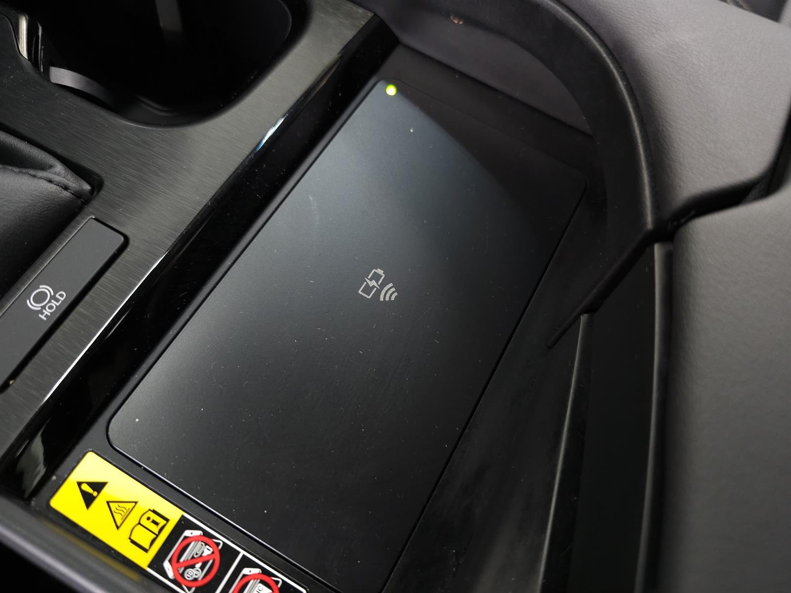 Certified Used 2023 Iridium 1l2 Lexus Luxury image 29