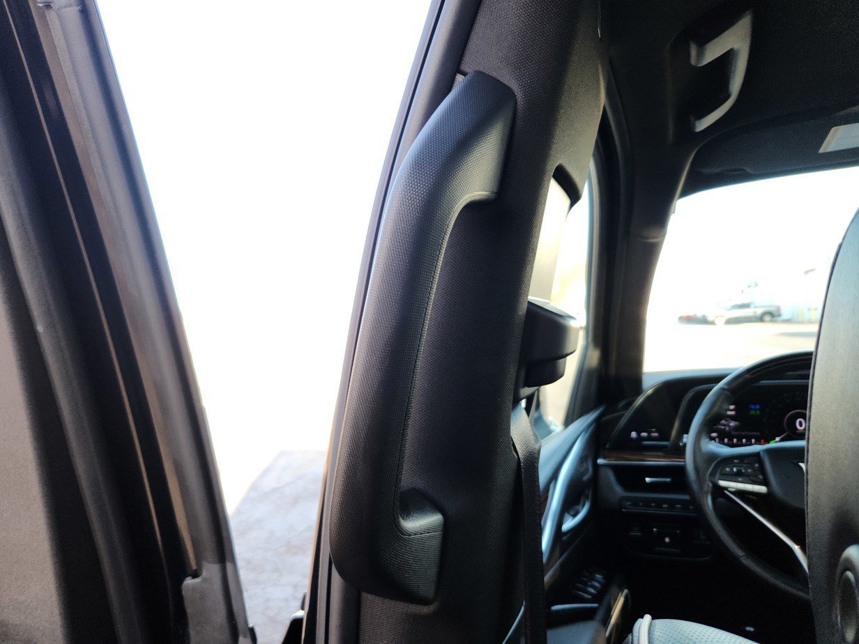2024 Cadillac Escalade ESV Premium Luxury - Photo 32